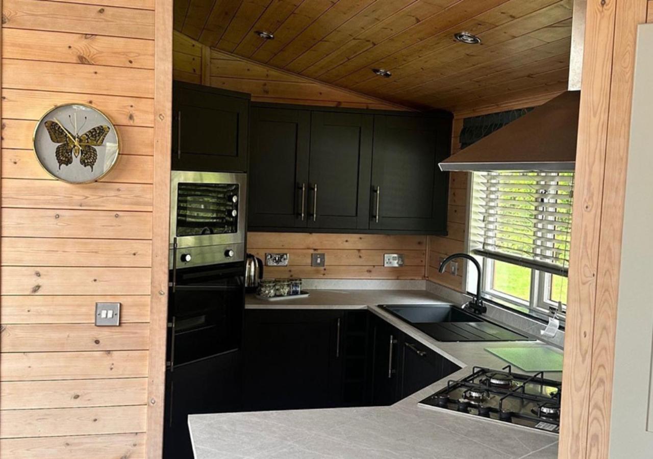 Lomond Woods Holiday Park Balloch Exterior foto
